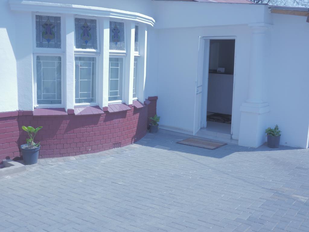 Valley Guest House Pretoria-Noord Extérieur photo