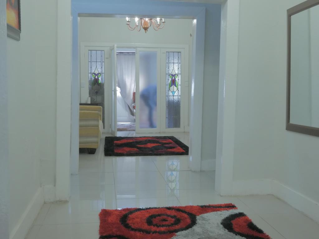 Valley Guest House Pretoria-Noord Extérieur photo